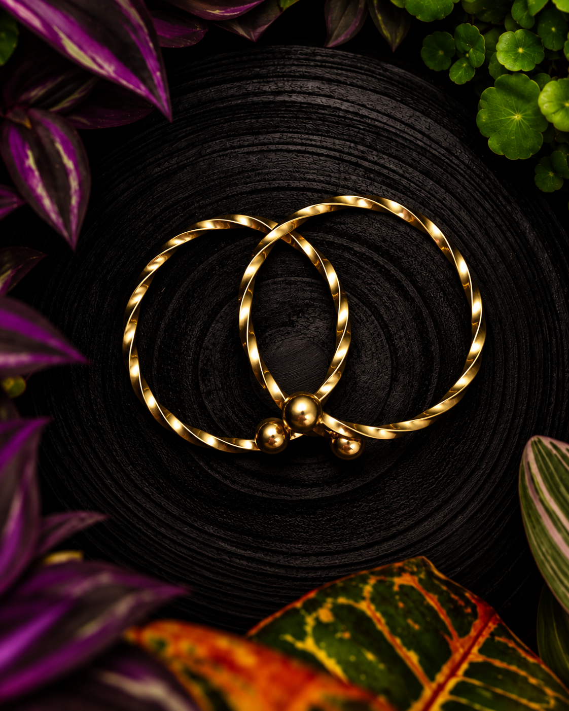 Twisted Edge Knob Bangles